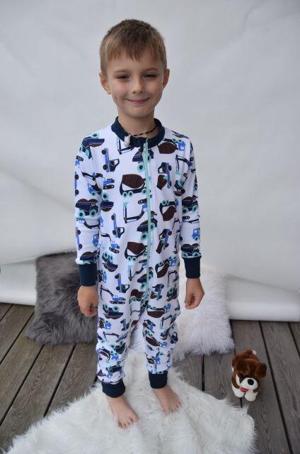Overal hrubší Nákladné autá
